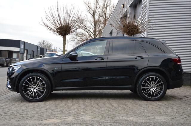 Mercedes-Benz GLC-KLASSE 300e 4MATIC AMG-LINE | NIGHT PAKKET | LED | PANORAMADAK | TREKHAAK | DAB | ENZ