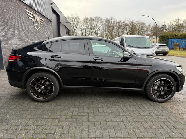 Mercedes-Benz GLC-KLASSE Coupé 300e 4MATIC Premium | 1E EIGENAAR | 12MND GARANTIE | DAB | LED | CARPLAY | SFEERVERLICHTING | CRUISE | CAMERA |