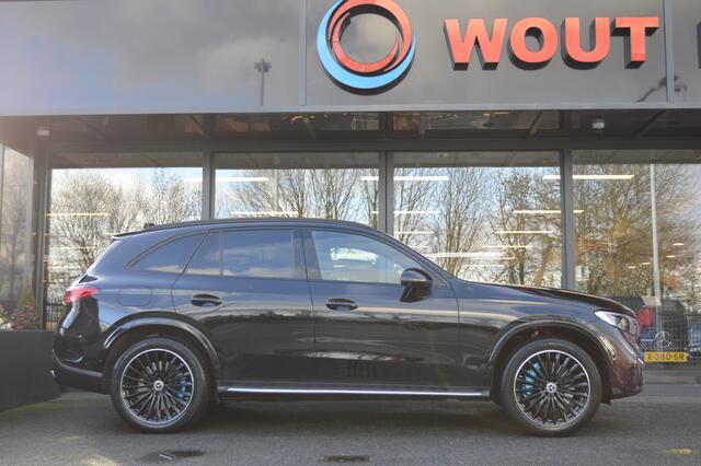 Mercedes-Benz GLC-KLASSE 300e 4MATIC AMG Led Leder Panorama Memory Burmester Camera 360 Night Pdc