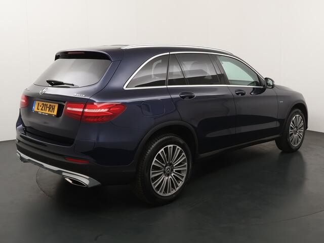 Mercedes-Benz GLC-KLASSE 350e 4MATIC 320PK Premium Plus | Panoramadak | Leder | 360 Camera | 19Inch | Elek. stoelen |