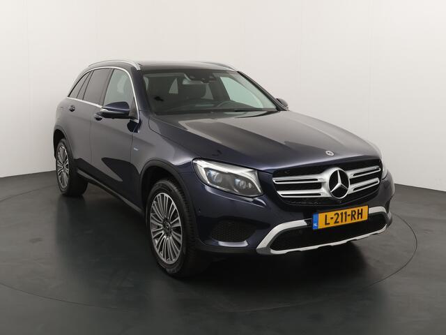 Mercedes-Benz GLC-KLASSE 350e 4MATIC 320PK Premium Plus | Panoramadak | Leder | 360 Camera | 19Inch | Elek. stoelen |