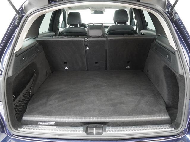 Mercedes-Benz GLC-KLASSE 350e 4MATIC 320PK Premium Plus | Panoramadak | Leder | 360 Camera | 19Inch | Elek. stoelen |