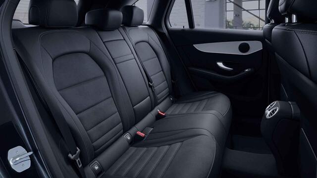 Mercedes-Benz GLC-KLASSE 300e 4MATIC Premium | Digitale cockpit | AMG | Panoramadak | Night pakket | Keyless |