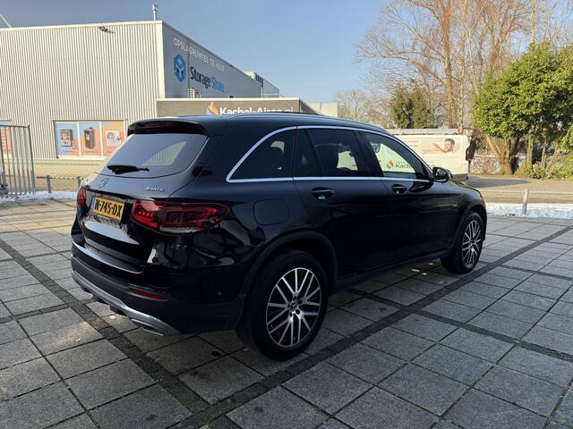 Mercedes-Benz GLC-KLASSE 300de 4MATIC Luxury Line | SOH 97% | Navi | Panorama | Camera | LED |