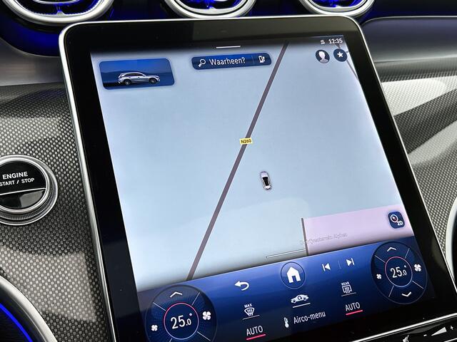 Mercedes-Benz GLC-KLASSE 300 e 4MATIC AMG Plug-In Hybride | 360 graden Camera | Memory seats | Schuifkanteldak | Sfeerverlichting | Chroompakket | Keyless entry Inclusief 24 maanden MB Certified garantie voor Europa.