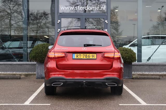Mercedes-Benz GLC-KLASSE 250 d 4MATIC AMG l Panoramadak l Trekhaak l Stoelverwarming I Camera I PTS l LED l Airconditioning l