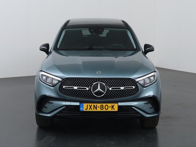 Mercedes-Benz GLC-KLASSE 300e 4MATIC AMG Line | Night | Panoramadak | Trekhaak | Memory | Rijassistentiepakket Plus |