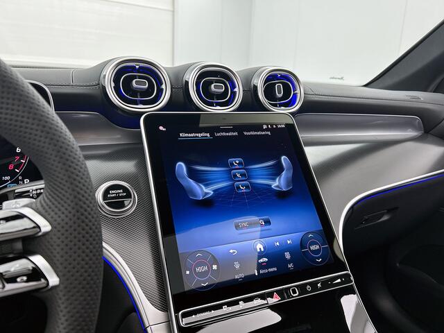 Mercedes-Benz GLC-KLASSE Coupé 300e 4MATIC Business Solution AMG | Advanced Plus Pakket | Panoramaschuifdak | Trekhaak | Nightpakket | AMG Spoiler | 20 inch AMG velgen | Memorypakket | Dodehoekassistent |