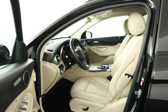 Mercedes-Benz GLC-KLASSE 350e 4MATIC Premium Plus NIGHT Hybride | Pano | Leer | Navi | DAB+ | LED / Xenon | Trekhaak - RIJKLAAR