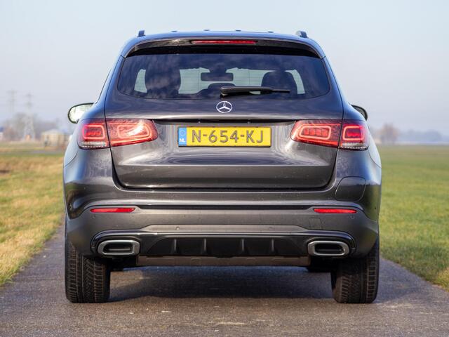 Mercedes-Benz GLC-KLASSE 300e 4MATIC Business Solution AMG LED Keyless Lane assist