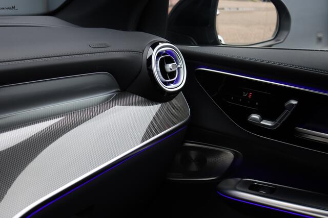 Mercedes-Benz GLC-KLASSE 300e 4MATIC AMG Line Premium+ | Distronic | Burmester | Panoramadak | Trekhaak | Memory | HUD | Verwarmd Stuurwiel | Surround Camera | Digital Light |