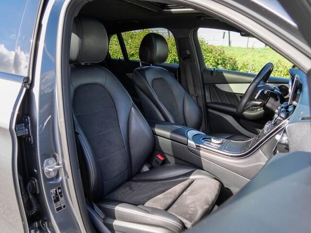 Mercedes-Benz GLC-KLASSE Coupé 250 4MATIC Premium AMG | PANODAK | 20" |