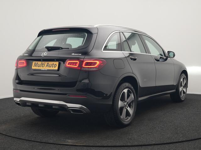 Mercedes-Benz GLC-KLASSE 300e 4MATIC Premium Plug In Hybrid 320pk Dealer O.H. PHEV | Adaptive Cruise | Camera | Lederen Sportstoelen Verwarmd | Apple Carplay | Navigatie | Blis | DAB | 19"L.M |