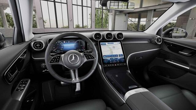 Mercedes-Benz GLC-KLASSE 300e 4MATIC Business Line | Widescreen | Achteruitrijcamera | Stoelverwarming | Sfeerverlichting |
