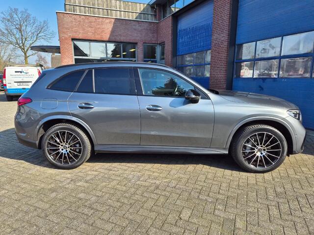 Mercedes-Benz GLC-KLASSE 300 E Hybrid AMG 4 matic .luchtvering