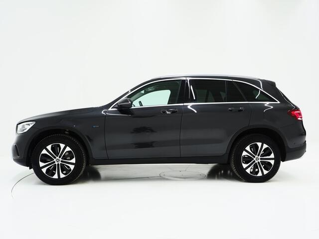 Mercedes-Benz GLC-KLASSE 300e 4MATIC | Camera | Dodehoekdetectie | Cruise | DAB | LED | PDC | Climate