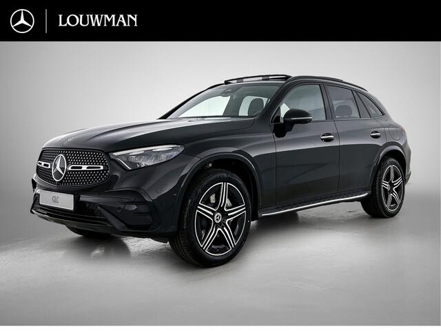 Mercedes-Benz GLC-KLASSE 300e 4MATIC Sport Edition | Premium pakket | Nightpakket | Treeplanken | Trekhaak | Panoramaschuifdak | Memorypakket | Smartphone-integratie | 360° camera | Augmented Reality navigatie |
