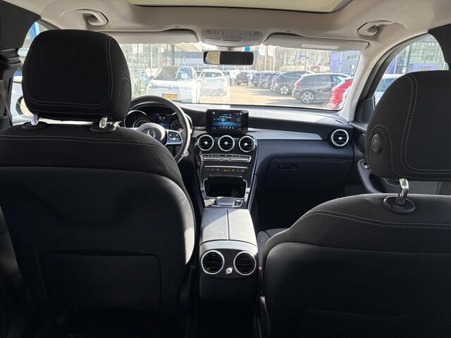 Mercedes-Benz GLC-KLASSE 300e 4MATIC 320pk | Plug-in Hybride | PHEV | Panoramadak | Achteruitrijcamera | Adaptive cruise control