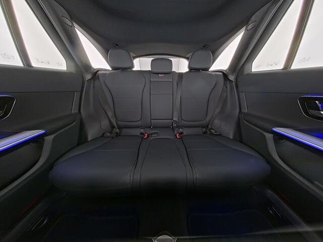 Mercedes-Benz GLC-KLASSE 300 e 4MATIC Plug-In Hybride Panorama Schuif-Kanteldak | Trekhaak | Memory Pakket | Stoel en Stuurverwarming. Inclusief 24 maanden MB Certified garantie voor Europa.