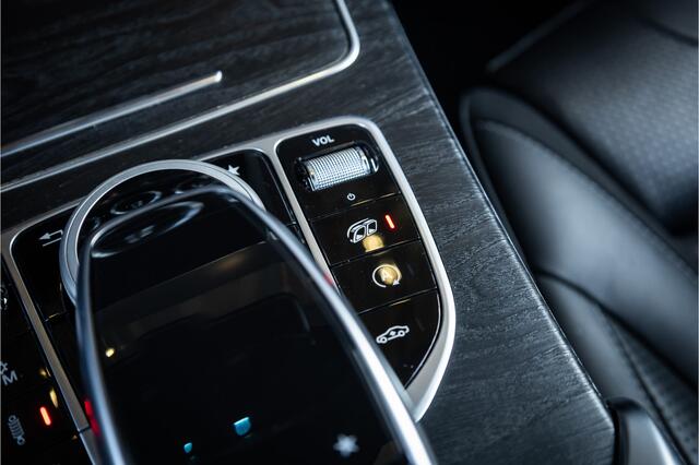 Mercedes-Benz GLC-KLASSE AMG GLC63 S 4MATIC+ - Panorama | Burmester | Memory | ACC