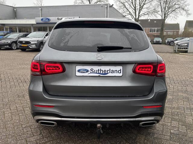 Mercedes-Benz GLC-KLASSE 300e 4MATIC AMG Line | 320pk PHEV | Panormadak | Afneembare Trekhaak | Burmester Audio | Stoelverwarming | Achteruitrijcamera