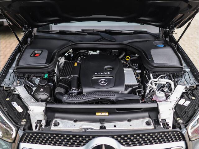 Mercedes-Benz GLC-KLASSE 300e 4MATIC Business Solution AMG | Camera | Stoelverw. |