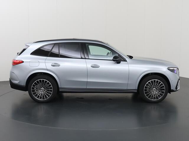 Mercedes-Benz GLC-KLASSE 300e 4MATIC Sport Edition | AMG | Panoramaschuifdak | Premium pakket | Nightpakket | 360° camera | Dodehoekassistent | DIGITAL LIGHT | Trekhaak |