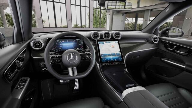 Mercedes-Benz GLC-KLASSE 300e 4MATIC Sport Edition | AMG | Panoramaschuifdak | Premium| Dodehoekassistent | DIGITAL LIGHT | AMG-Line |