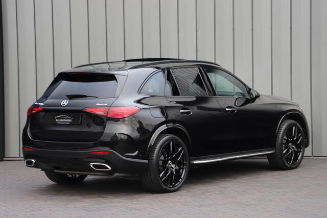 Mercedes-Benz GLC-KLASSE 400e AMG 4-Matic | 381PK | Achterasbesturing | Head-up | Luchtvering | Burmester | Keyless-go | Leder exclusief | Sfeerverlichting | 2024.