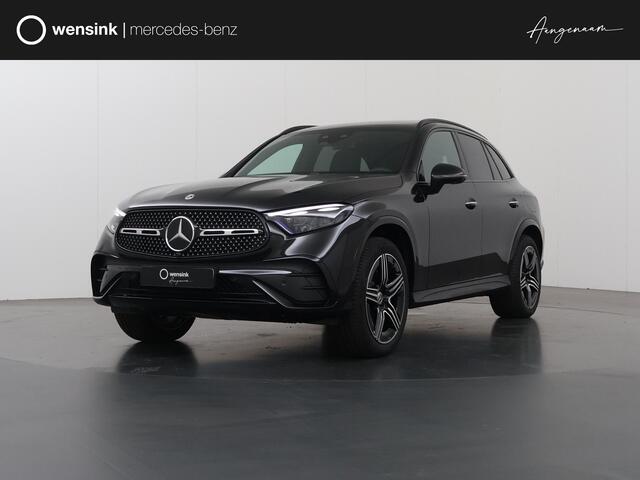 Mercedes-Benz GLC-KLASSE 300e 4MATIC Sport Edition | AMG | Panoramaschuifdak | Premium Plus | Rijassistentiepakket plus | Head-up display | Burmester | Nightpakket | Trekhaak |