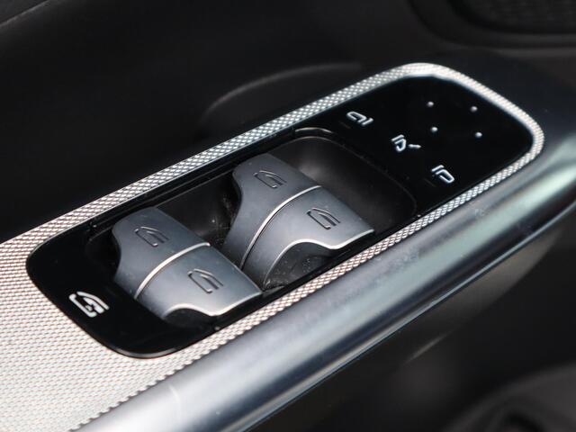 Mercedes-Benz GLC-KLASSE 300e 4MATIC AMG Line