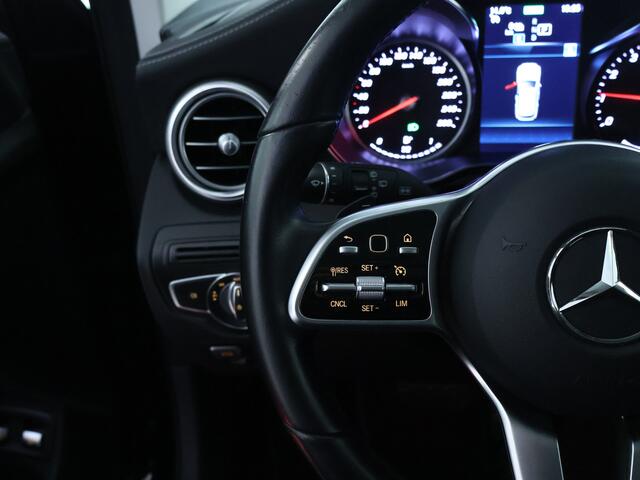 Mercedes-Benz GLC-KLASSE 300 e 4MATIC Premium Panoramadak | Stoelverwarming Inclusief 24 maanden MB Certified garantie voor Europa.