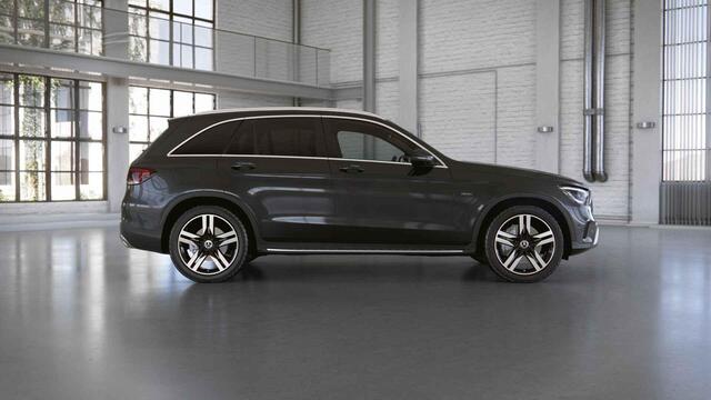 Mercedes-Benz GLC-KLASSE 300e 4MATIC Premium Plus | Panoramadak | Trekhaak | Distronic | 360 camera | Multibeam LED | Stoelverwarming |