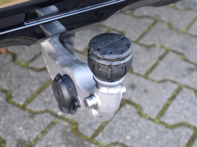 Mercedes-Benz GLC-KLASSE 300e 4MATIC Business Solution AMG