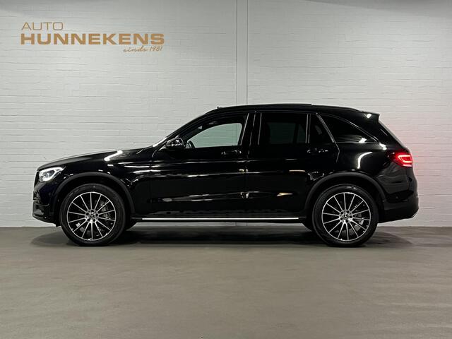 Mercedes-Benz GLC-KLASSE 300e 4MATIC AMG Trekhaak | Burmester | Adapt. cruise | open dak | Stoelverwarming | Achteruitrij camera | Carplay