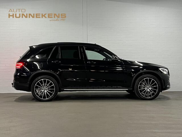 Mercedes-Benz GLC-KLASSE 300e 4MATIC AMG Trekhaak | Burmester | Adapt. cruise | open dak | Stoelverwarming | Achteruitrij camera | Carplay