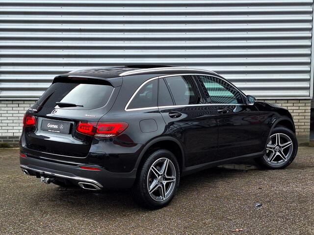 Mercedes-Benz GLC-KLASSE 300e 4MATIC | Panoramadak | Trekhaak | Rijassistentiepakket | 360° Camera | Stoelverwarming | Dodehoekassistentie | Elektrische achterklep