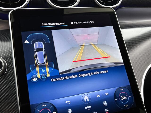 Mercedes-Benz GLC-KLASSE 300e 4MATIC Business Solution Luxury | Advanced pakket | Trekhaak | Sierdelen ruitlook zilvergrijs | Smartphone-integratie | Stoelverwarming | Sfeerverlichting | Warmtewerend, donkergetint glas |