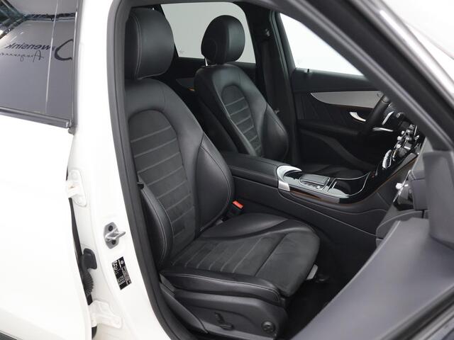 Mercedes-Benz GLC-KLASSE 300e 4MATIC Premium Plus | Night | Panoramadak | Trekhaak | Stoelverwarming | 360 graden camera |