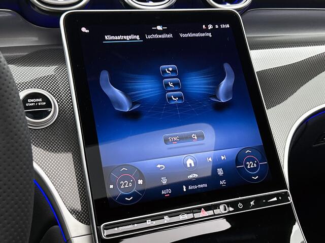 Mercedes-Benz GLC-KLASSE 300e 4MATIC Sport Edition | Premium | Nightpakket | Rijassistentiepakket Plus | Treeplanken in aluminiumlook | Trekhaak | Panoramaschuifdak | Smartphone integratie | 360° camera | Sfeerverlichting |