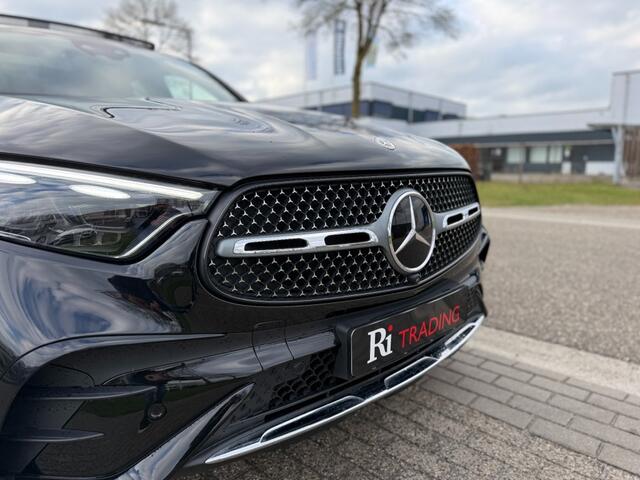 Mercedes-Benz GLC-KLASSE e AMG Pano Burmester Distronic+ 4Matic