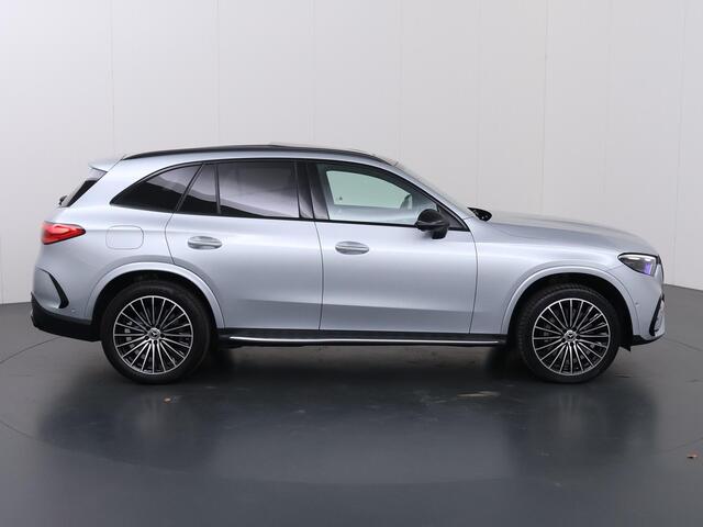 Mercedes-Benz GLC-KLASSE 300e 4MATIC AMG Line | Night | Trekhaak | Panoramadak | Burmester | Memory | Headup |