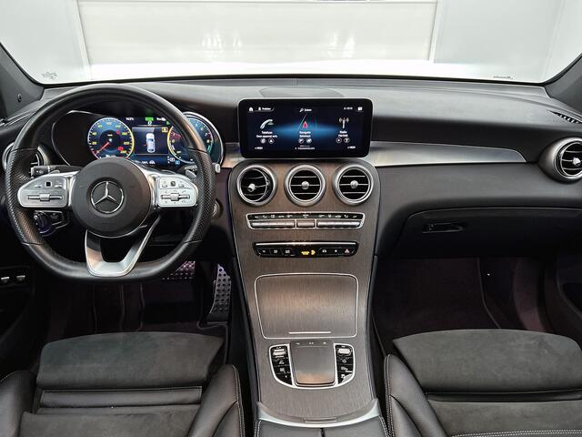 Mercedes-Benz GLC-KLASSE 300 e 4MATIC Premium Plus | Schuifdak | 360°-camera | Rijassistentiepakket | Multibeam Koplampen | Inclusief 24 maanden MB Certified garantie voor Europa.