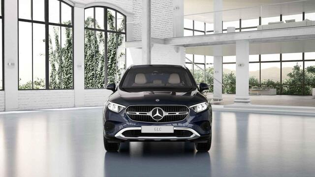 Mercedes-Benz GLC-KLASSE 300e 4MATIC Luxury Line | Panoramadak | Trekhaak | 360 graden camera | Getint glas | Memory | Stoelverwarming |