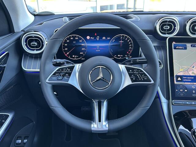 Mercedes-Benz GLC-KLASSE 300e 4MATIC AMG Line | Head up Display | Panoramadak | Trekhaak
