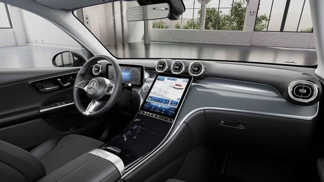 Mercedes-Benz GLC-KLASSE 300e 4MATIC Luxury Line | Panoramadak | Winter Paket | Memory stoelen | Parkeercamera | Sfeerverlichting |