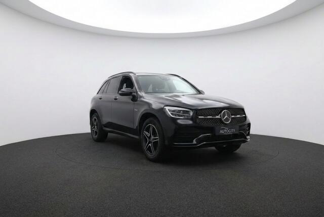 Mercedes-Benz GLC-KLASSE GLC 300 e 4Matic AMG l Pano l Leder l Burmester l HUD