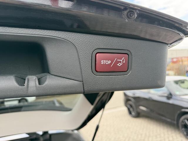 Mercedes-Benz GLC-KLASSE 300e 4MATIC AMG Line 19"/Trekhaak/Stoel + stuurverwarming + memory l+r/Adaptieve cruise/Dodehoek/Rijstrooksensor/Sfeerverlichting/Apple Carplay & Android Auto