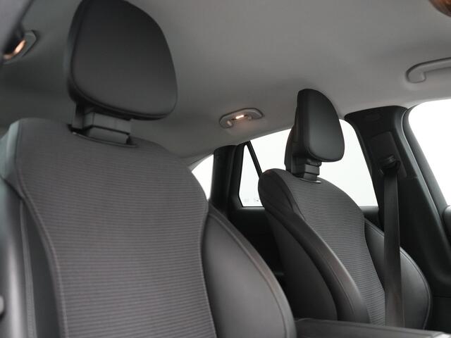 Mercedes-Benz GLC-KLASSE 300e 4MATIC Avantgarde PHEV 313pk Dealer O.H. | Adaptive Cruise | Camera | Digital LED | Sportstoelen Memory & Verwarmd | Stuur Verwarmd | Sfeerverlichting | Apple Carplay | Blis | Navigatie | MBUX | DAB | Plug In Hybrid |