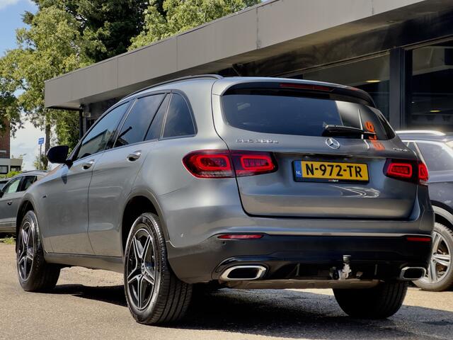 Mercedes-Benz GLC-KLASSE 300e 4MATIC AUT9 AMG-STYLE PANODAK LEDER NAVI CAMERA360 DIGI-DASH APPLE-CARPLAY LED LMV PDC
